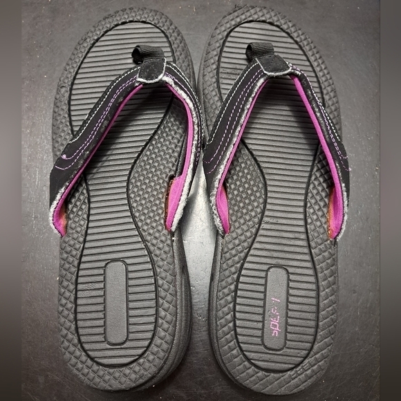 Speedo Women's Outdoor Flip Flops/Sandals/Slides   Size 9 - Picture 2 of 6